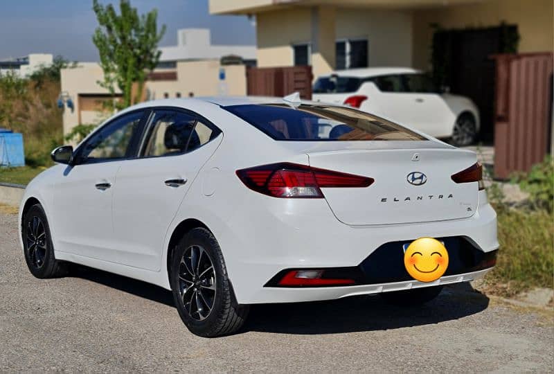 Hyundai Elantra 2022 2