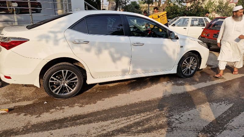 Toyota Altis Grande 2021 5