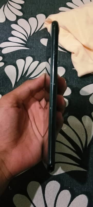 iPhone 7plus 128gb pta approved 2