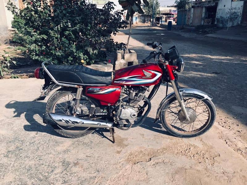 HONDA CG-125 2013 KARACHI NUMBER 0