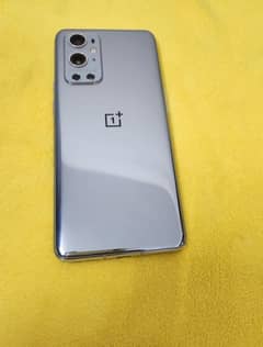 *Oneplus 9 pro 5G*