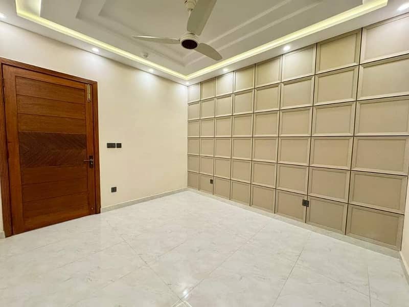 DHA 11 Rahbar House For Rent Brand New 0