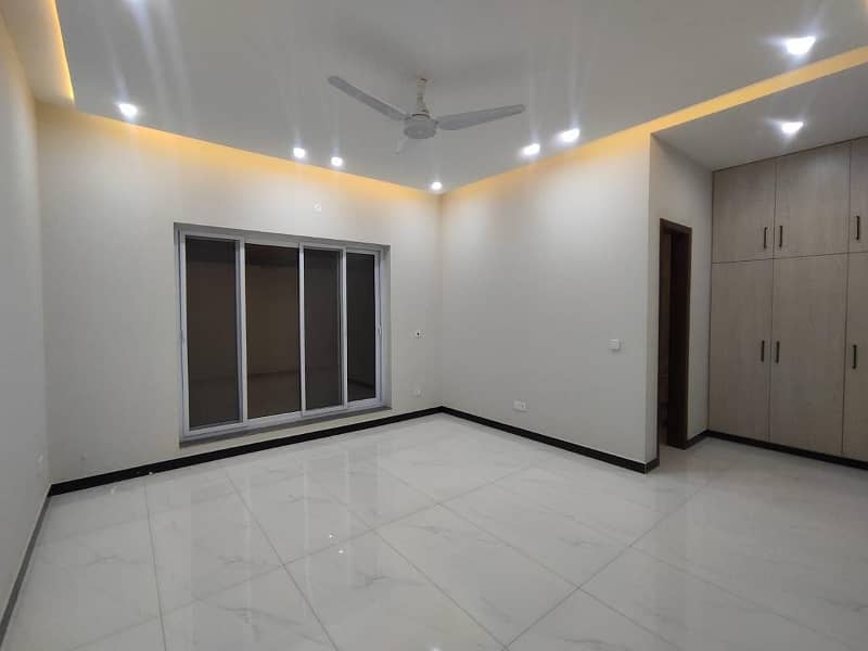 BEST FOR LIVING PURPOSES PRIME LOCATION UPPER PORTION AVAILABLE FOR RENT IN DHA ISB 14