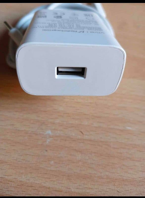 vivo 44wat original charger 1