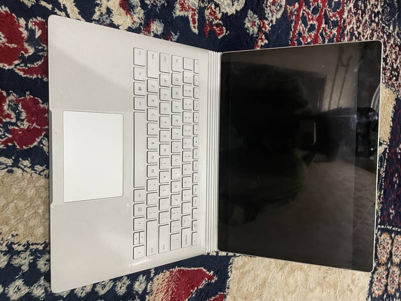 Microsoft Surface book 1 0