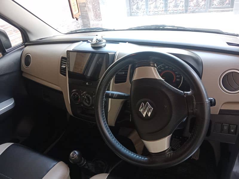 Suzuki Wagon R 2018 VXL 10