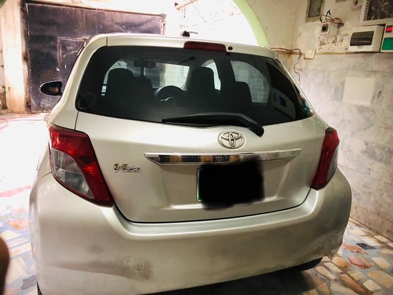 Toyota Vitz 2014 1