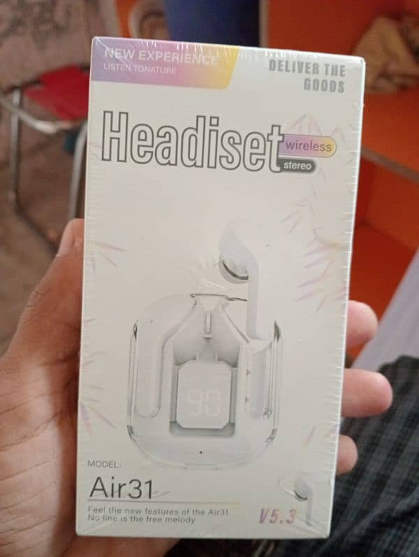 headset Air 31 ear buds 0