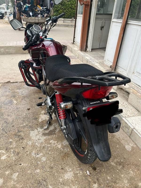 honda cb150F 1