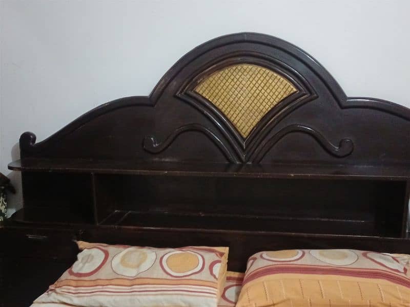 King Size Bed With attach Side tables and dressing table 0