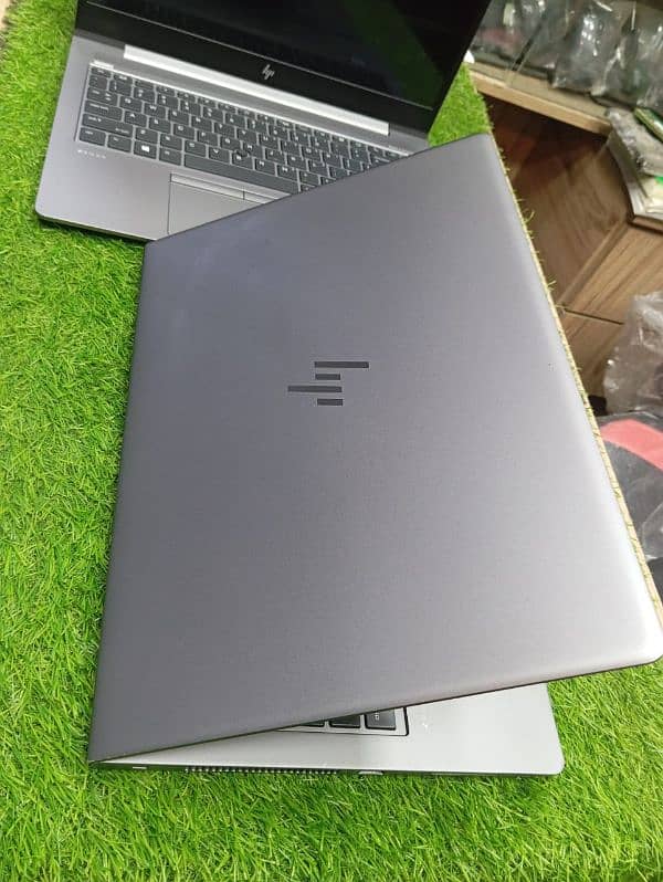 Hp zbook 14u g6 i5 8th gan 8 gb 256 gb 3