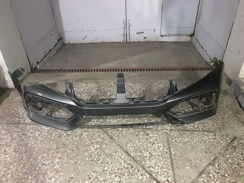 Honda Civic Turbo front Bumper 2