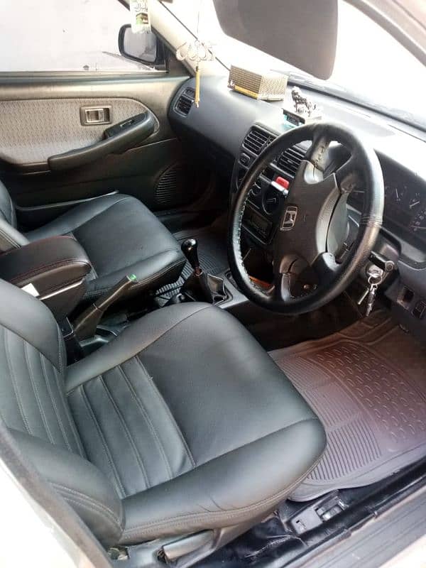 Honda Civic EXi 2001 3