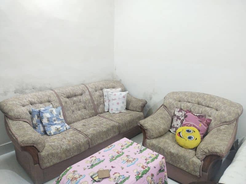 Sofa Set 5 Seater 2