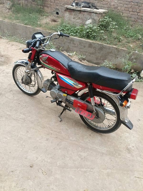 Honda CD 70cc motorcycle 2016 model 2