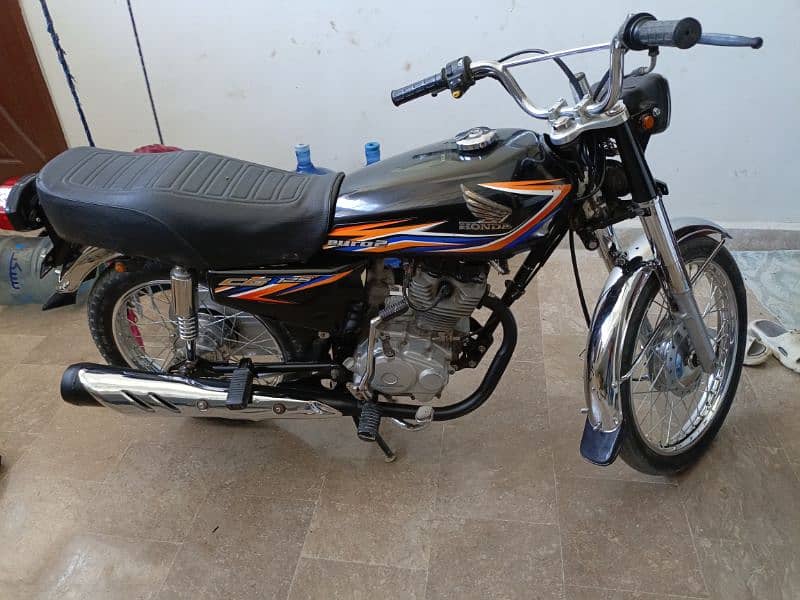 Honda 125 Karachi number 2