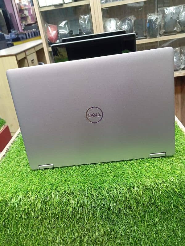 Dell 3310 2 in 1 i3 8th gan 8 gb ram 128 ssd 4