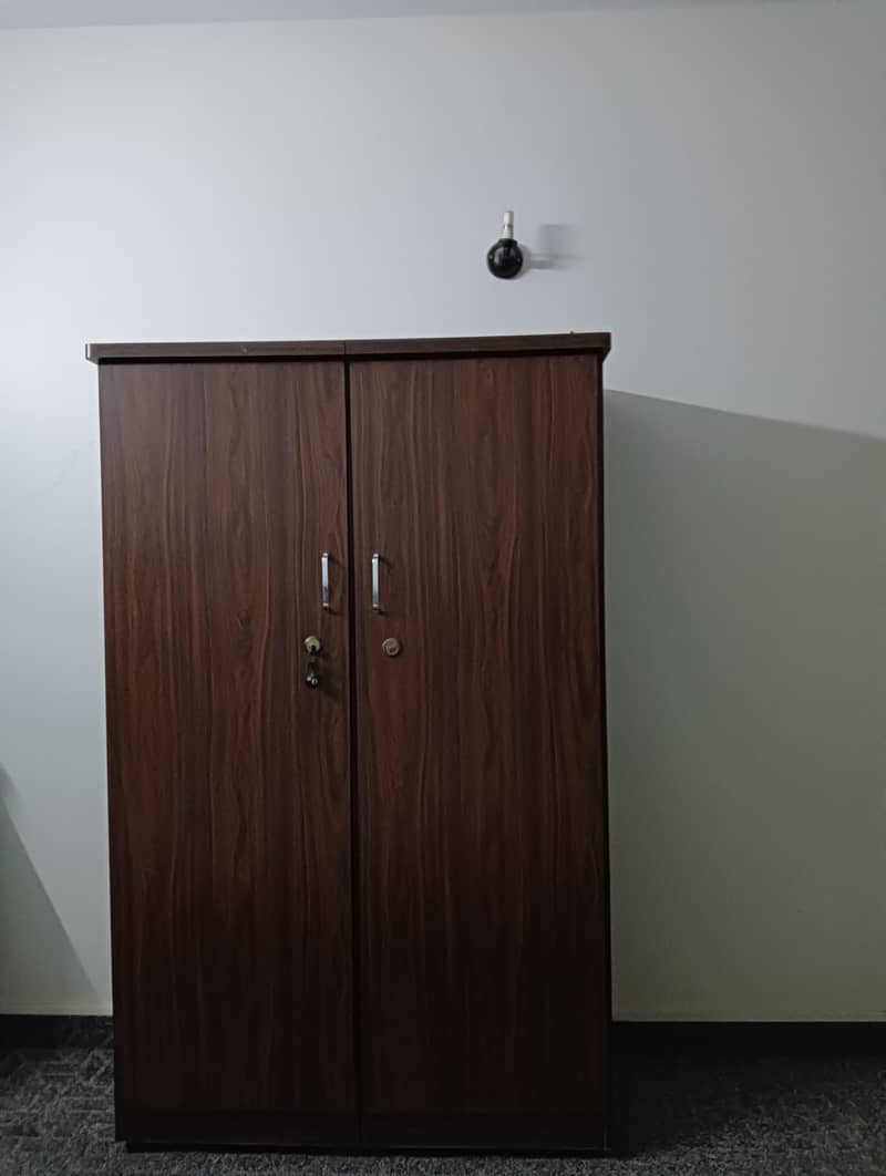 2 Door Wardrobe | Almari Wooden Excellent Condition 1