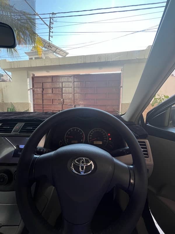 Toyota Corolla XLI 2013 13