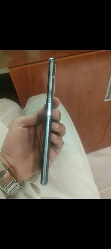 vivo y51s condition 10/9 1