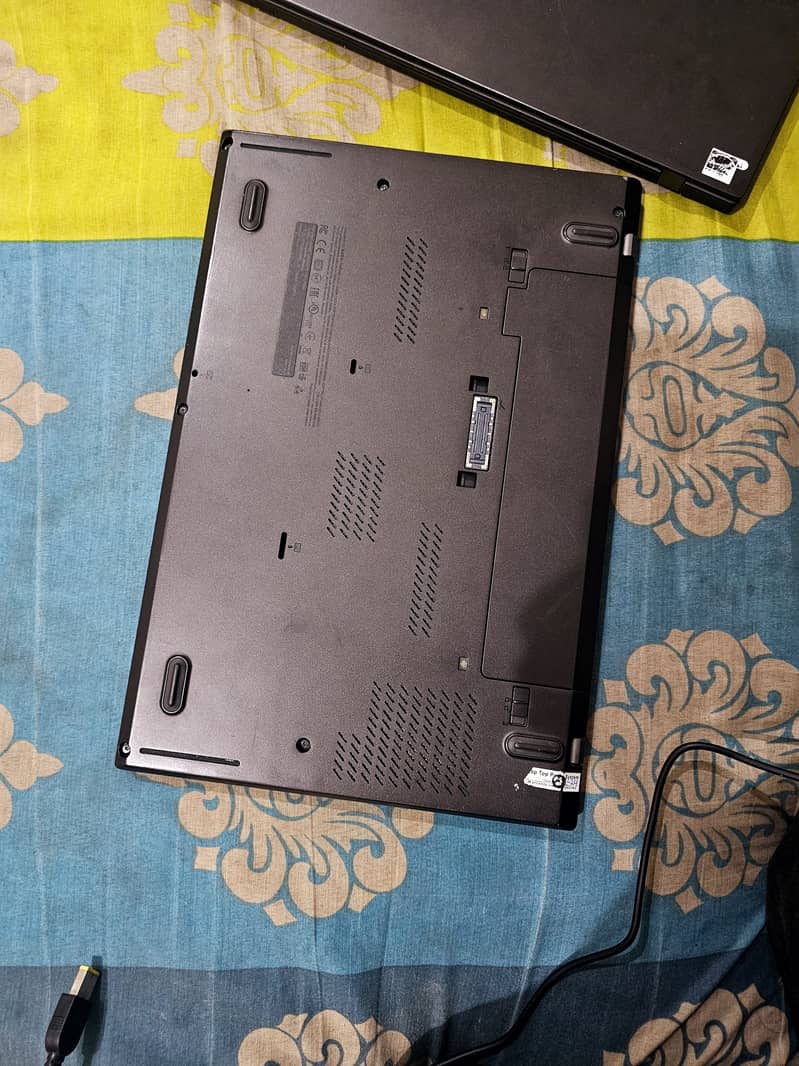 Lenovo Thinkpad T450s 4