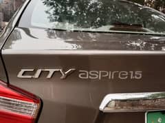 Honda City Aspire 2015 0