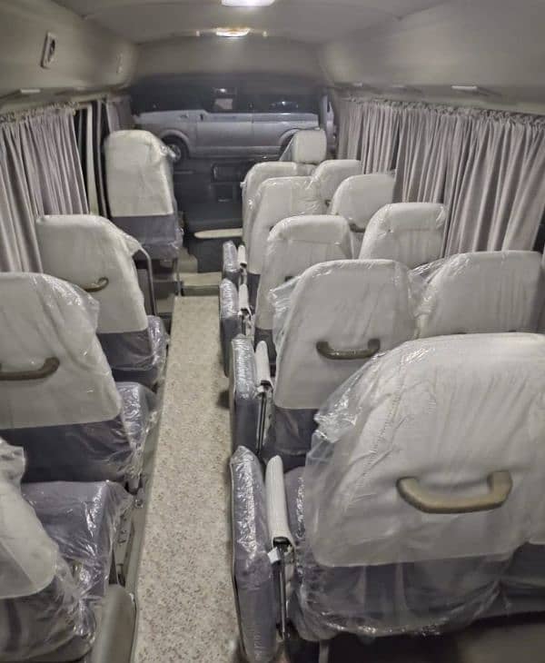 25 seater coaster LHR number 4