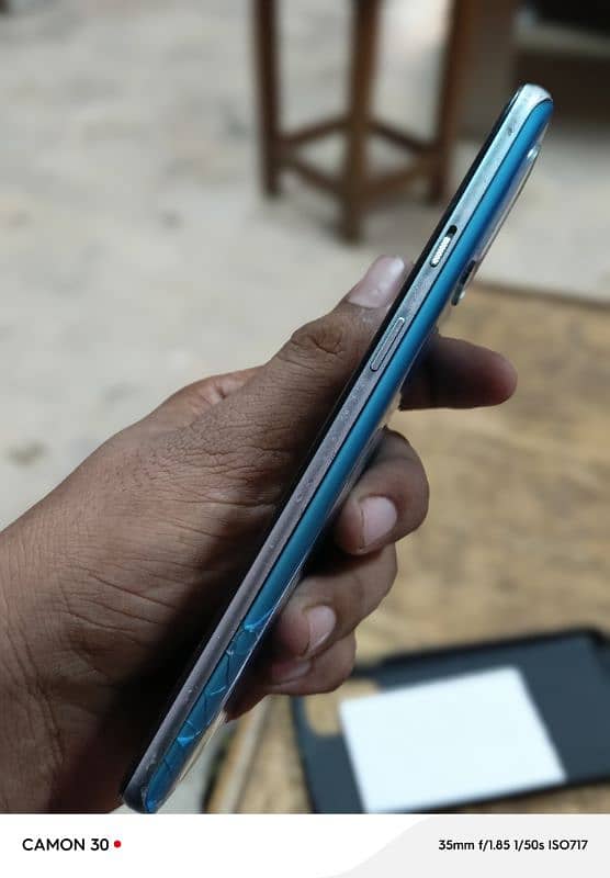 oneplus 8t screen line sigal sim 5