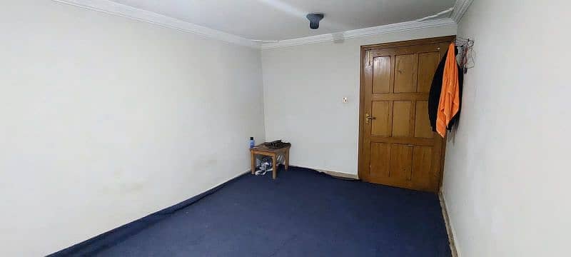 Room for Working Single male 6