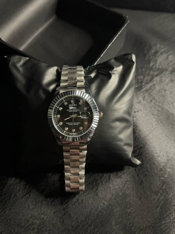 Rolex | watch | Mens watch |  time and date | 3