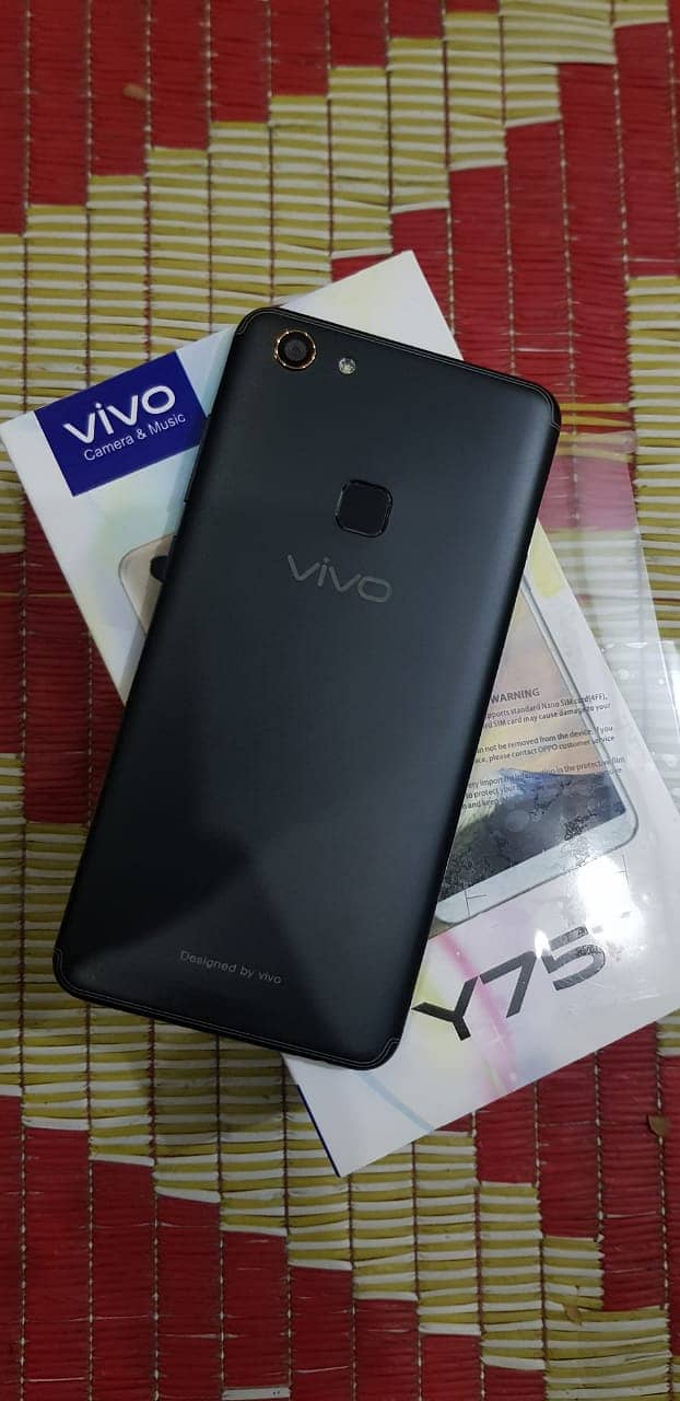 Vivo 6 128 Box Complete 6