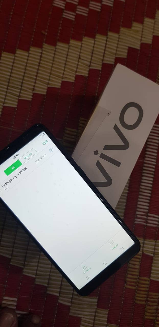 Vivo 6 128 Box Complete 11