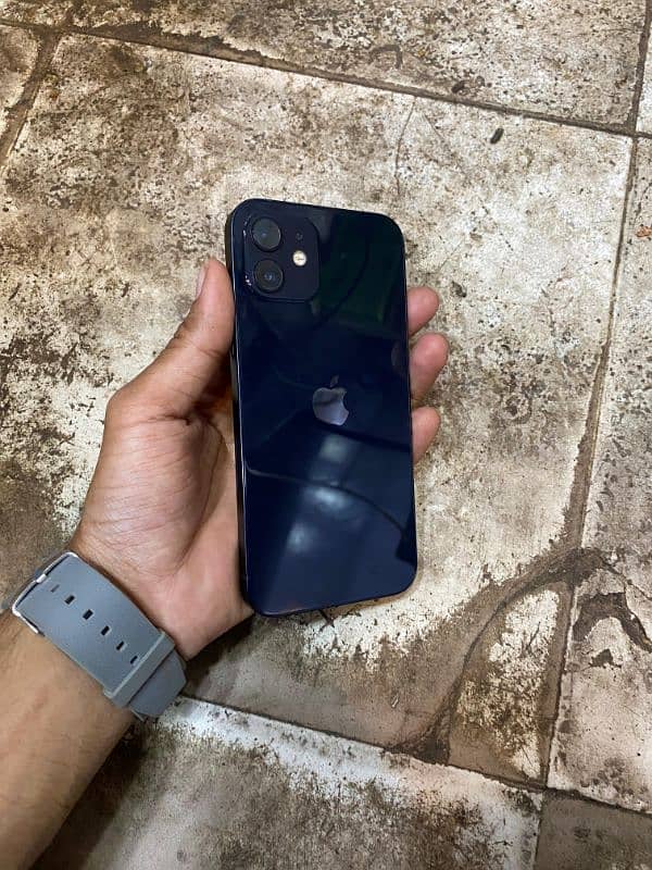 I phone 12 non pta 64 gb water pack 0