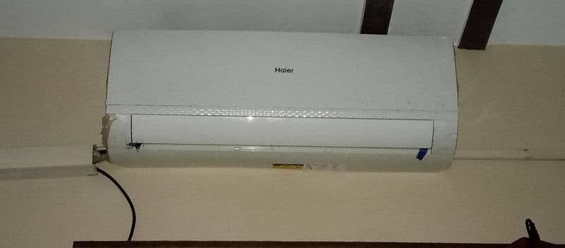 haier 1 Ton non inventor Spilt AC 0