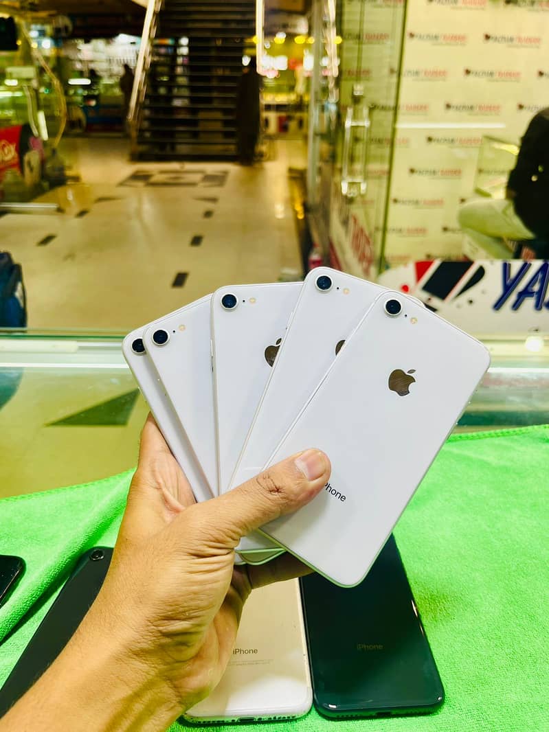 iphone 8 jv/8+iphone 7,xr,xsmax iphone se phone available nayel shop 2