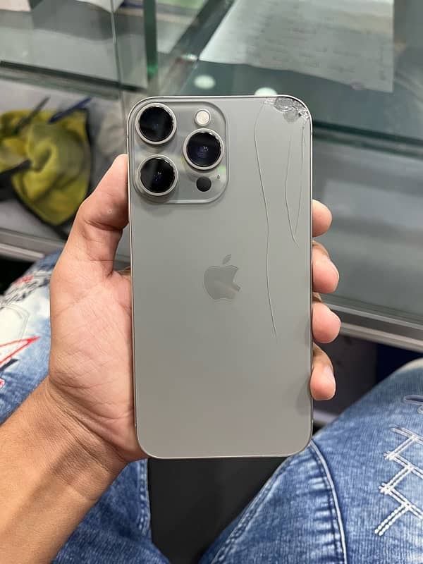 IPhone XR converted 15 pro 128 gb All ok only back break Jv 1