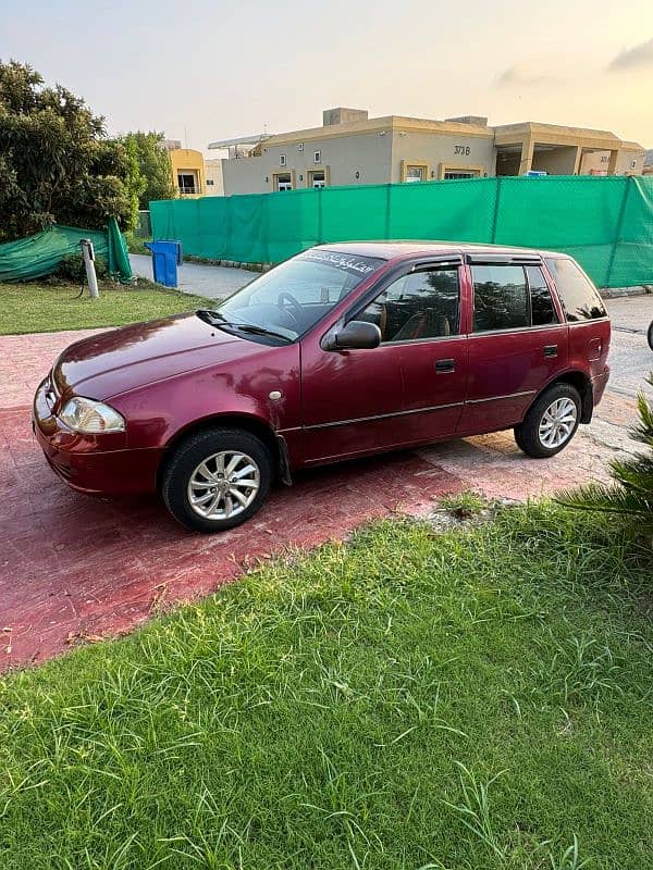 Suzuki Cultus VX 2000 1