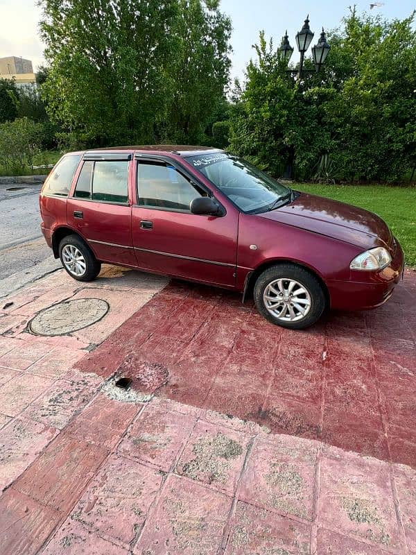 Suzuki Cultus VX 2000 4