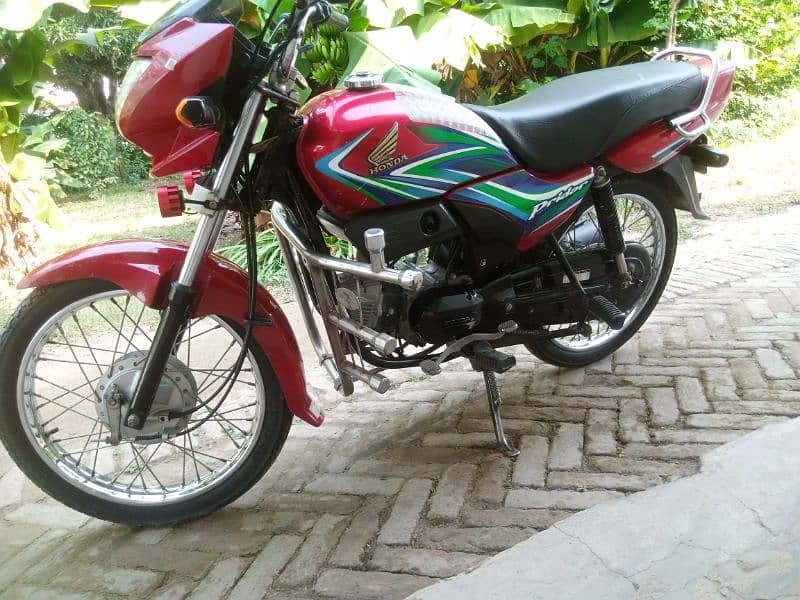 Honda pridor 20 model lush condition for sale urgent 1