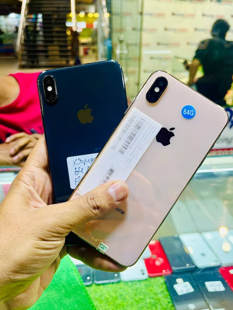 iPhone 11 jv,/iphone x,/xr/xsmax/ available nayel shop whole sale rate 3