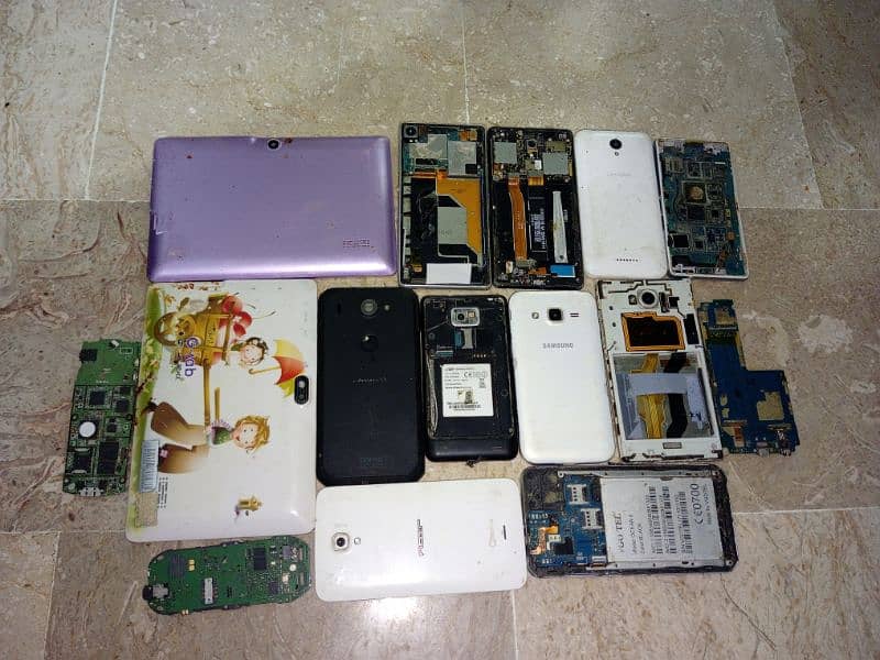 scrap mobiles urgent sale 1