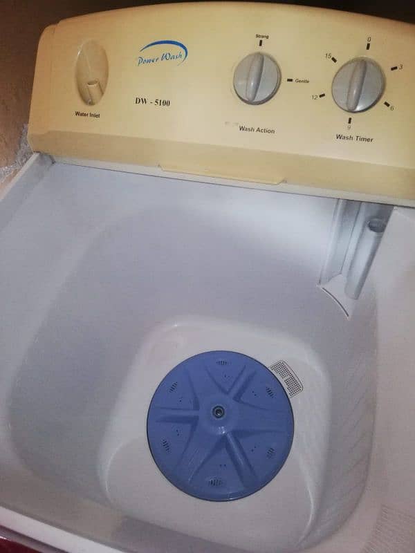 Dawlance Washing Machine 1