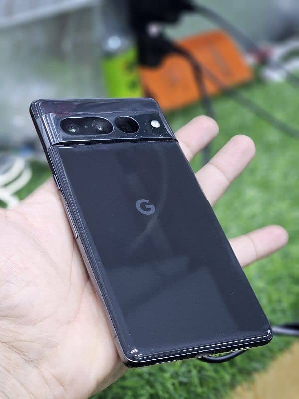 Google pixel  7 pro Non PTA 0