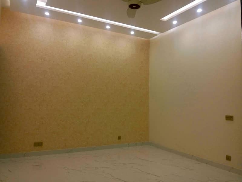 01 Kanal Like Brand New Bungalow Upper Portion for rent in DHA Phase-5, Near to park 14