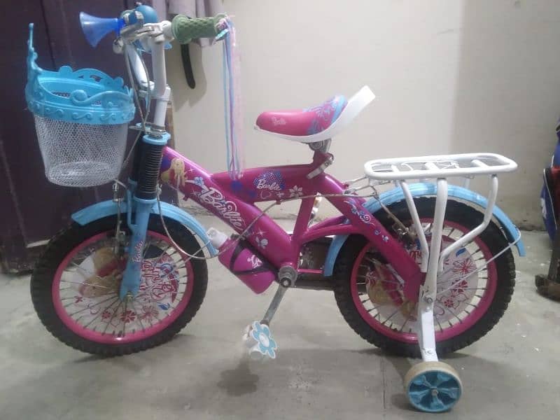 2 days used kids bicycle 2