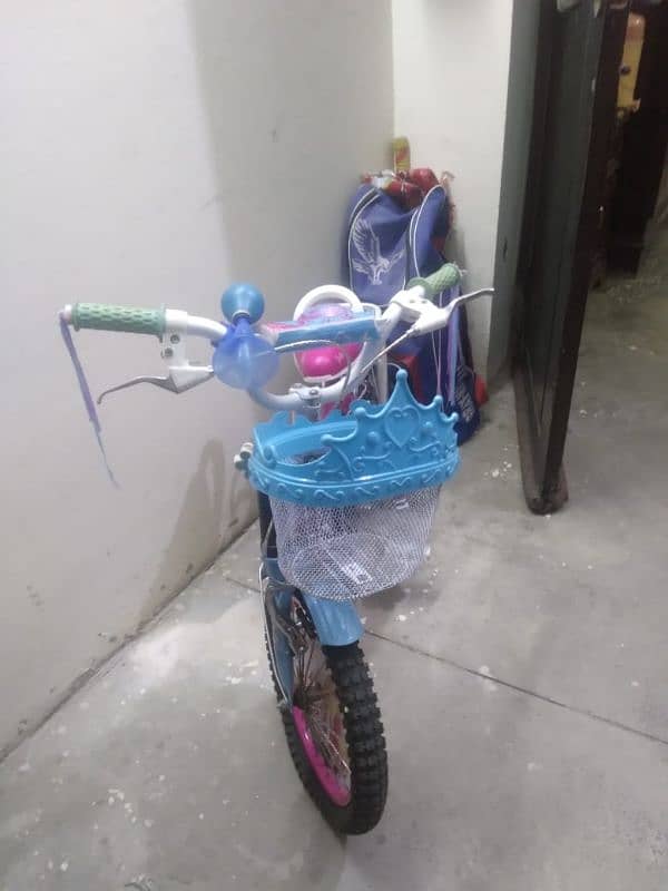 2 days used kids bicycle 3