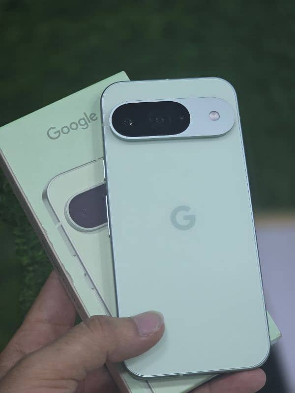 Google pixel 9 Box pack 3