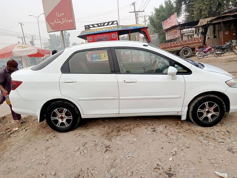 Honda City IDSI 2005 4