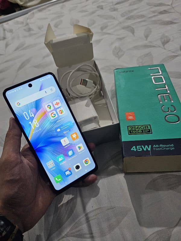 infinix note 30 16/256 gb with complete box 0