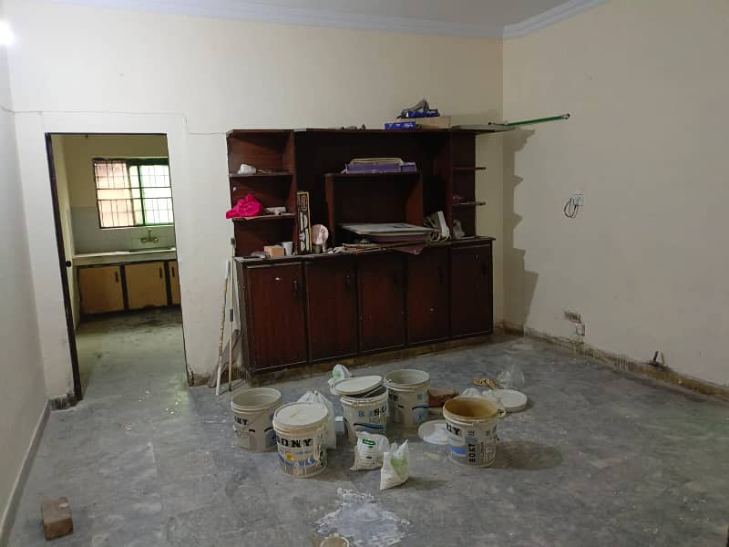 6 Marla Dubble Story House For Rent ( Opposite Adil Hospital ) 3